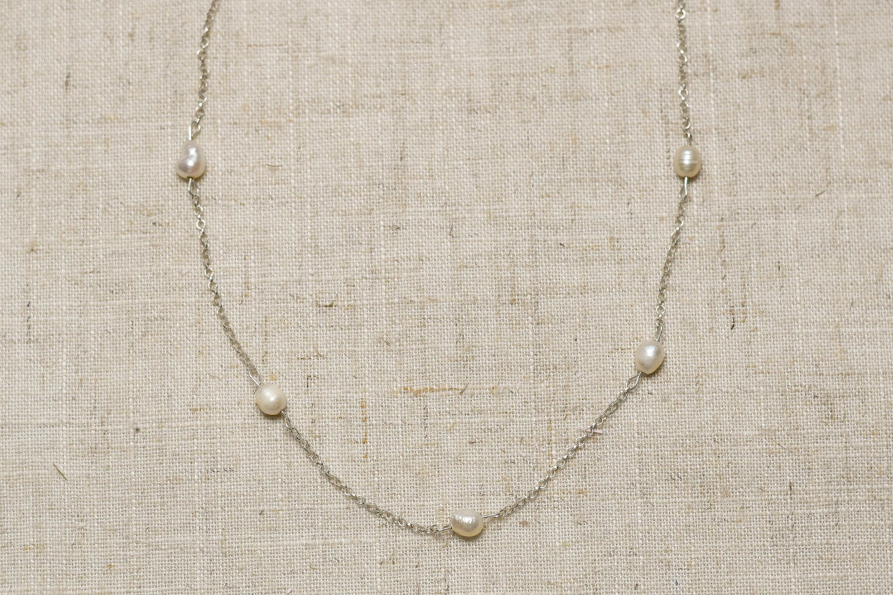 Classic Pearl Necklace