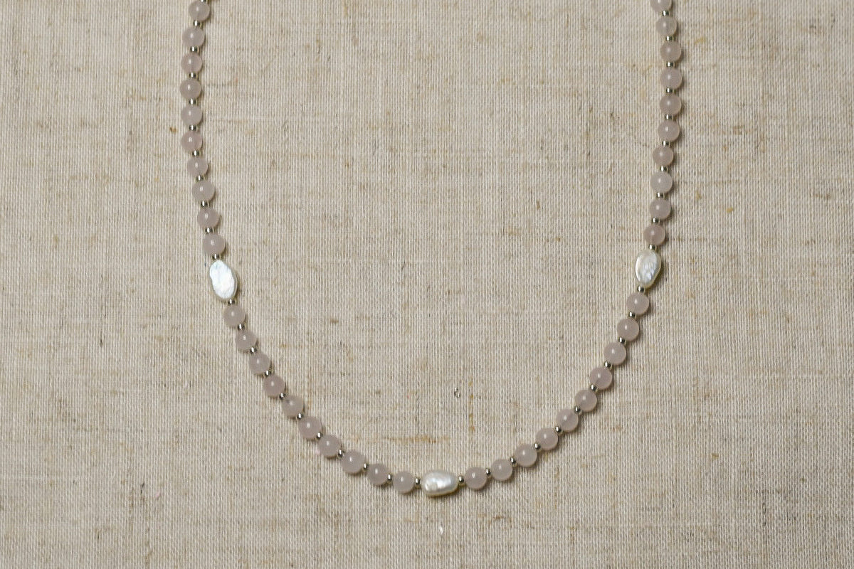 Rose Quartz and Freshwater Pearl Necklace