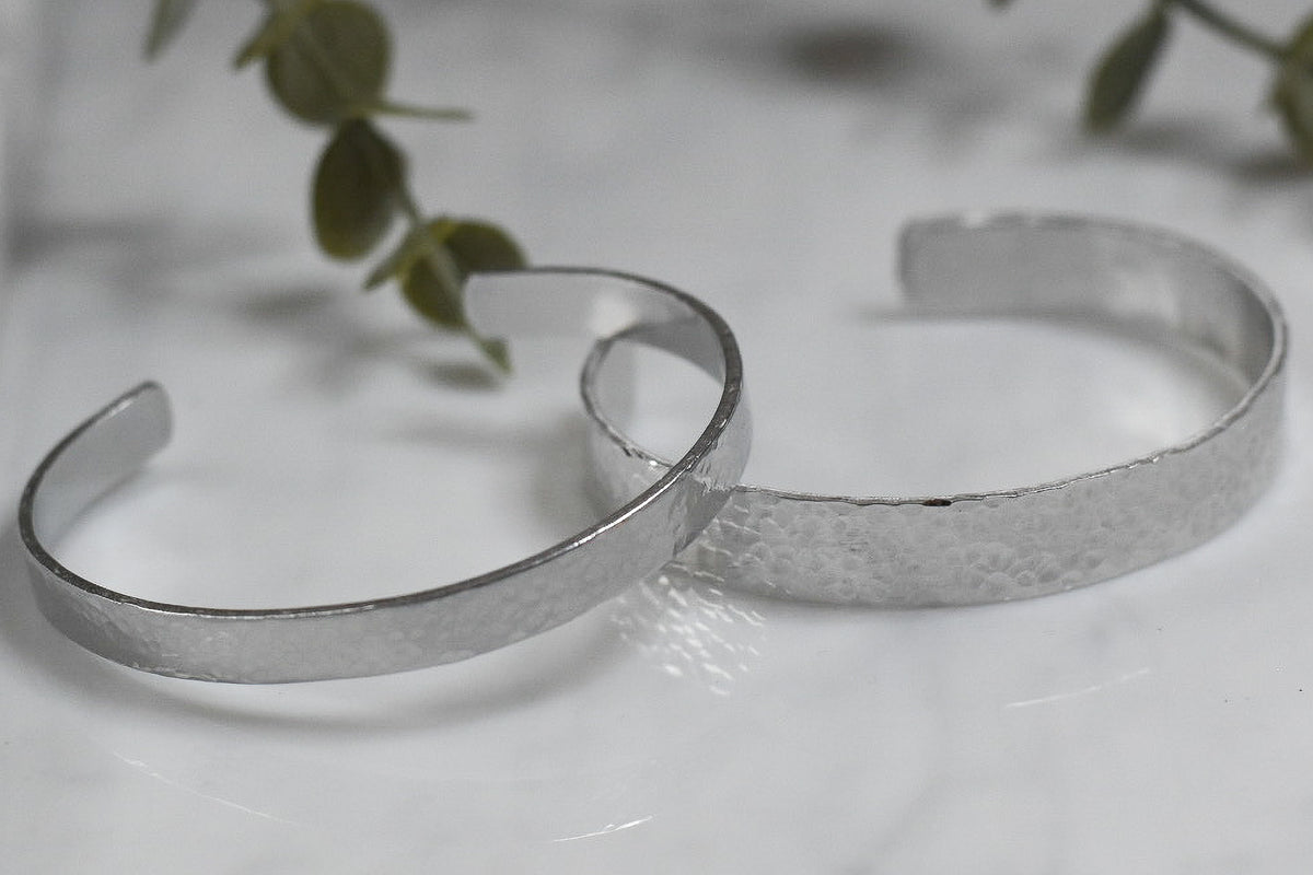 Hammered Bangle slim and chunky