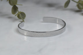 Hammered Bangle Slim